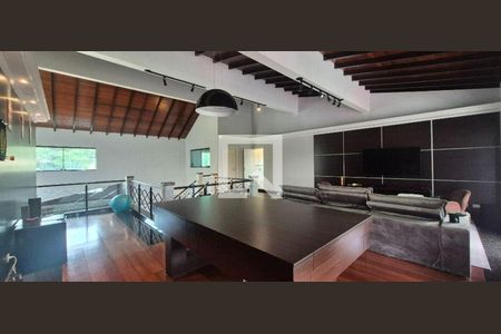 Casa à venda com 4 quartos, 650m² em Parque dos Principes, São Paulo