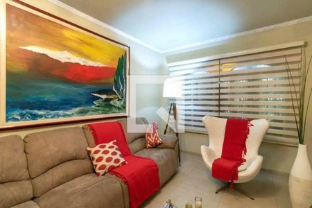 Casa à venda com 4 quartos, 250m² em Butantã, São Paulo