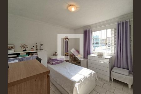 Casa à venda com 3 quartos, 100m² em Jardim Arpoador, São Paulo