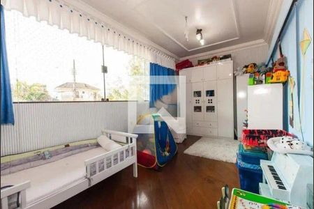 Casa à venda com 5 quartos, 550m² em Parque dos Principes, São Paulo