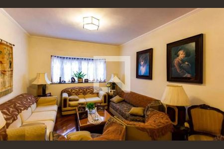 Casa à venda com 3 quartos, 260m² em Jardim Peri Peri, São Paulo