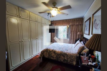 Casa à venda com 3 quartos, 200m² em Vila Gomes, São Paulo