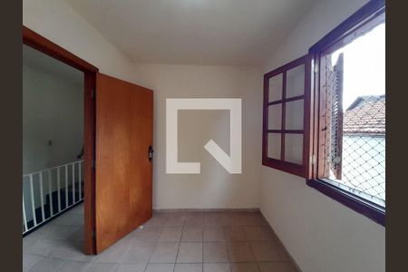 Casa à venda com 3 quartos, 90m² em Vila Sonia, São Paulo
