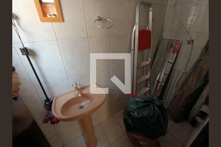Casa à venda com 3 quartos, 174m² em Jardim Rosa Maria, São Paulo