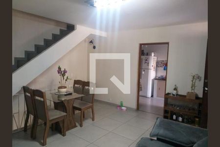 Casa à venda com 4 quartos, 146m² em Jardim Sarah, São Paulo