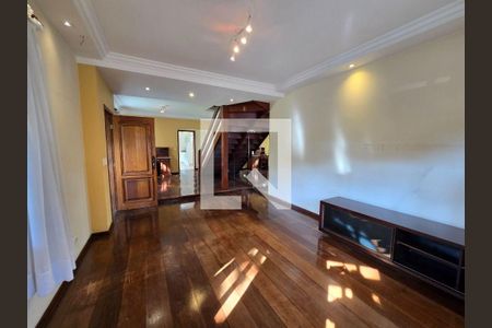 Casa à venda com 4 quartos, 170m² em Butantã, São Paulo