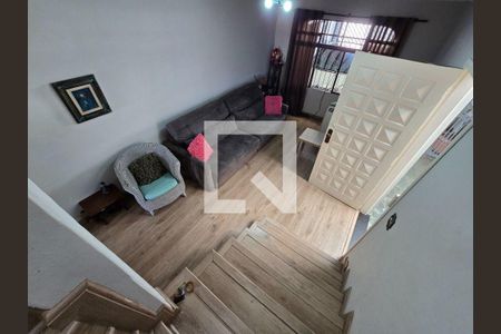 Casa à venda com 3 quartos, 198m² em Vila Nova Alba, São Paulo