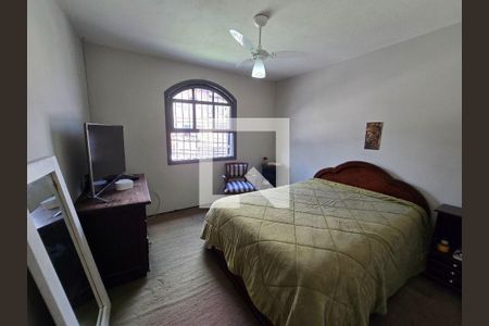 Casa à venda com 3 quartos, 198m² em Vila Nova Alba, São Paulo
