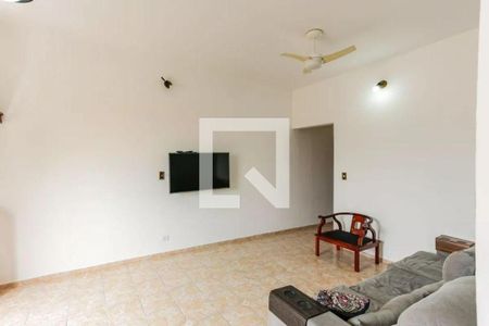 Casa à venda com 3 quartos, 185m² em Vila Pirajussara, São Paulo