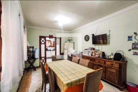 Casa à venda com 3 quartos, 202m² em Vila Morse, São Paulo