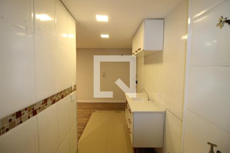 Sala / Cozinha de apartamento à venda com 2 quartos, 48m² em Vila Zefira, São Paulo