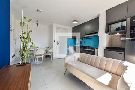 Sala/cozinha de apartamento para alugar com 1 quarto, 65m² em Ipiranga, São Paulo