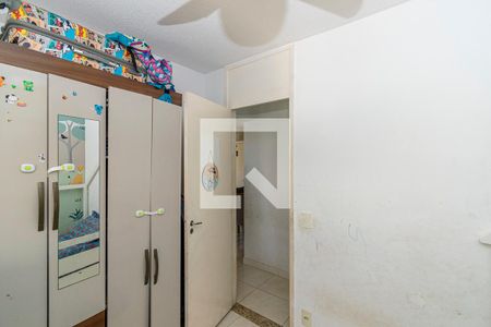 Quarto 1 de apartamento para alugar com 2 quartos, 55m² em Parada de Lucas, Rio de Janeiro