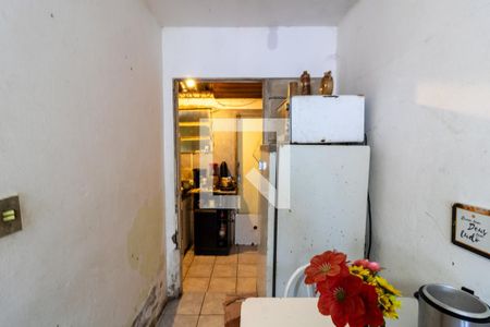 Cozinha de casa para alugar com 1 quarto, 37m² em Guarujá, Porto Alegre