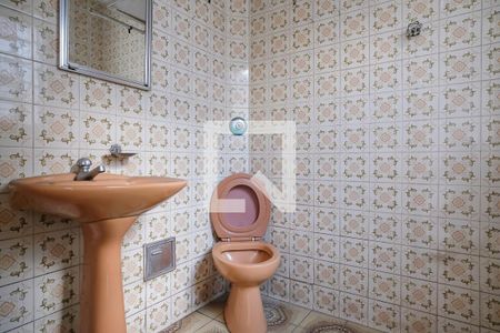 Banheiro de casa à venda com 1 quarto, 58m² em Fundação, São Caetano do Sul
