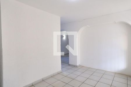 Sala de casa para alugar com 6 quartos, 375m² em Santa Efigênia, Belo Horizonte