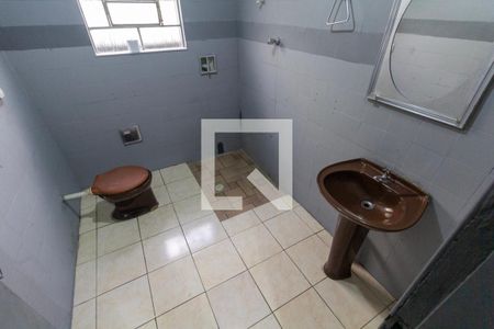 Banheiro de casa para alugar com 1 quarto, 62m² em Vila Nhocuné, São Paulo