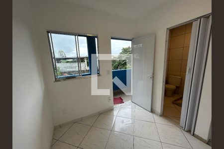Sala de casa para alugar com 1 quarto, 45m² em Praça Seca, Rio de Janeiro