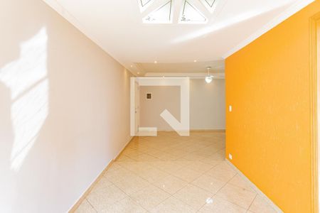 Sala de apartamento para alugar com 3 quartos, 90m² em Jardim Patente, São Paulo