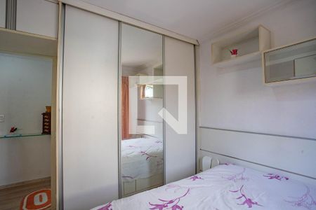 Quarto 1  de apartamento para alugar com 2 quartos, 52m² em Serraria, Diadema