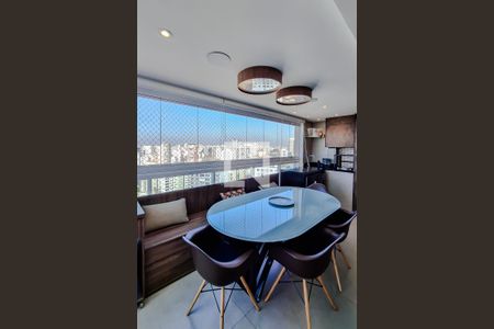 Varanda de apartamento à venda com 3 quartos, 150m² em Vila Mariana, São Paulo