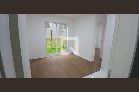 Sala/cozinha de apartamento para alugar com 2 quartos, 40m² em Jardim Ipanema, Curitiba