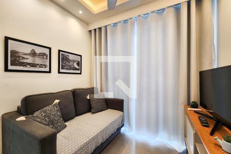Sala de apartamento para alugar com 1 quarto, 32m² em Santo Cristo, Rio de Janeiro