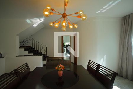 Sala de Jantar  de casa à venda com 4 quartos, 377m² em Parque dos Passaros, São Bernardo do Campo