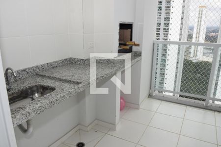 Varanda de apartamento para alugar com 4 quartos, 160m² em Jardim Santa Barbara, Embu das Artes