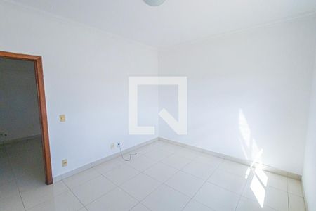 Quarto 1 de apartamento para alugar com 3 quartos, 100m² em Jardim Guanabara, Belo Horizonte