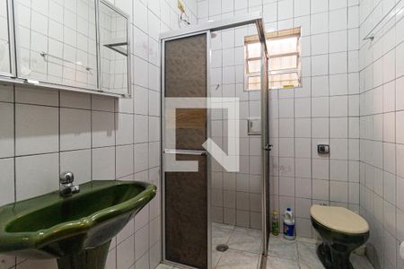 Banheiro de casa para alugar com 1 quarto, 62m² em Parque Santa Teresa, Carapicuíba