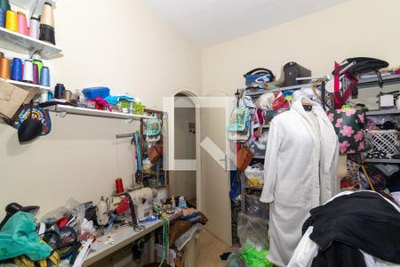 Quarto 1 de casa à venda com 3 quartos, 200m² em Realengo, Rio de Janeiro