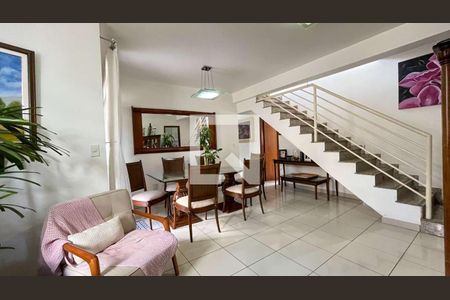 Apartamento à venda com 5 quartos, 180m² em Castelo, Belo Horizonte