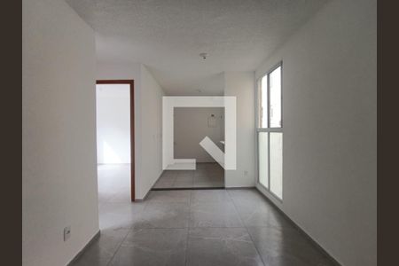 Sala de apartamento para alugar com 2 quartos, 40m² em Jardim Alvorada, Nova Iguaçu