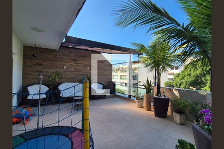 Apartamento à venda com 3 quartos, 300m² em Recreio dos Bandeirantes, Rio de Janeiro