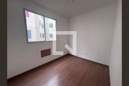 Quarto 2 de apartamento para alugar com 2 quartos, 44m² em Vargem Pequena, Rio de Janeiro