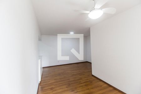 Sala  de apartamento à venda com 3 quartos, 86m² em Alphaville Industrial, Barueri
