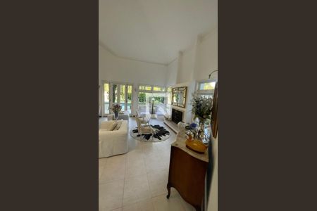 Sala de casa de condomínio para alugar com 4 quartos, 400m² em Lago Azul, Sorocaba