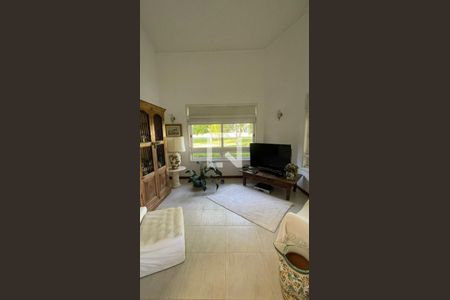 Sala de casa de condomínio para alugar com 4 quartos, 400m² em Lago Azul, Sorocaba