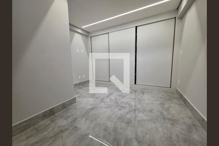 quarto 1 de apartamento para alugar com 2 quartos, 80m² em Buritis, Belo Horizonte
