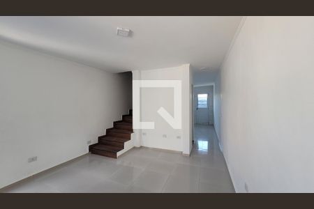 Sala de casa para alugar com 2 quartos, 80m² em Vila Ferlopolis, Itaquaquecetuba