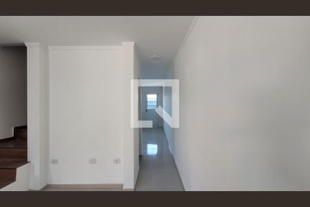 Sala de casa para alugar com 2 quartos, 80m² em Vila Ferlopolis, Itaquaquecetuba
