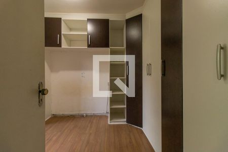 Quarto 1 de apartamento para alugar com 2 quartos, 56m² em Jardim Sabiá, Cotia
