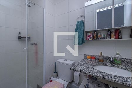 banheiro social_1 de apartamento para alugar com 2 quartos, 55m² em Ipiranga, São Paulo