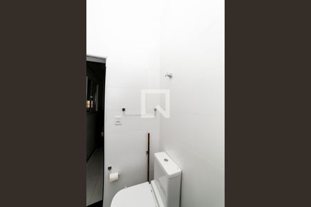 Banheiro da Suíte de kitnet/studio para alugar com 1 quarto, 30m² em Santa Cruz, Belo Horizonte