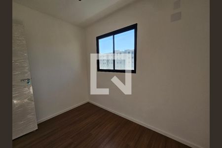 Quarto 1 de apartamento à venda com 2 quartos, 42m² em Curicica, Rio de Janeiro