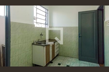 Cozinha  de apartamento à venda com 2 quartos, 58m² em Centro Histórico, Porto Alegre