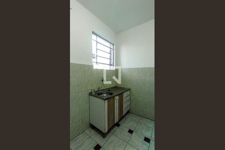 Cozinha  de apartamento à venda com 2 quartos, 58m² em Centro Histórico, Porto Alegre