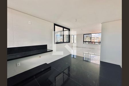 Apartamento à venda com 4 quartos, 225m² em Gutierrez, Belo Horizonte