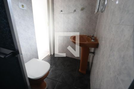Banheiro da Suíte de casa para alugar com 3 quartos, 180m² em Jardim Imperador (zona Leste), São Paulo